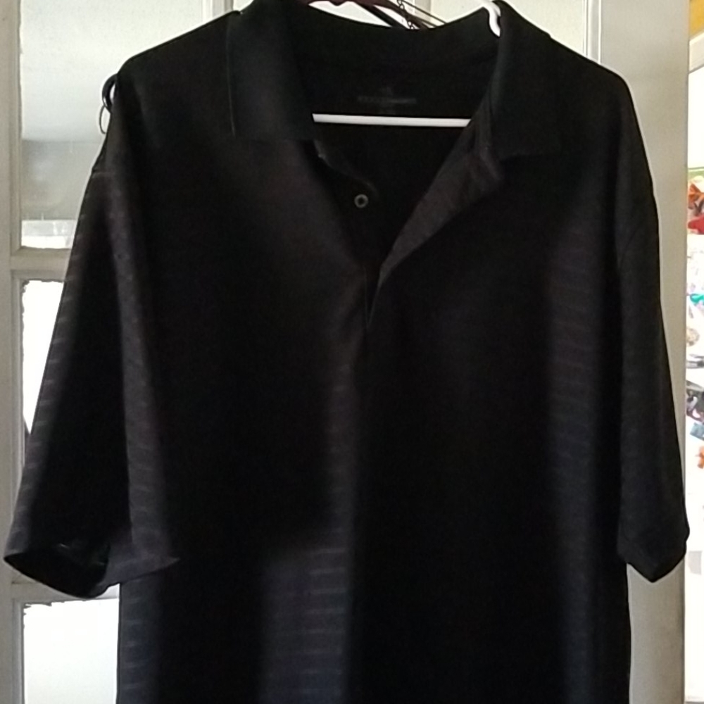 Men's short sleeve shirt w/collar